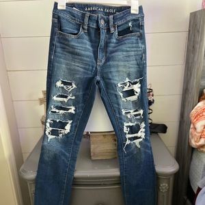 American eagle ripped jeans